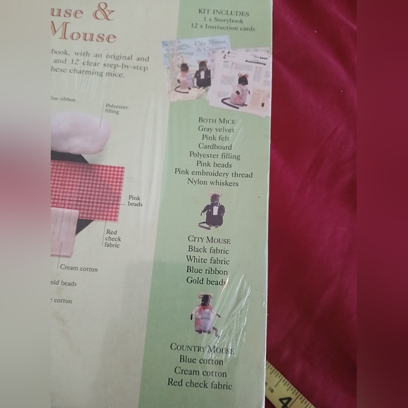 Vintage NIB "City Mouse & Country Mouse" craft kit and storybook - Picture 5 of 5